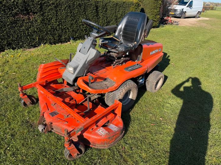 Kubota F1900 diesel met frontdek, Tuin en Terras, Zitmaaiers, Zo goed als nieuw, Ophalen