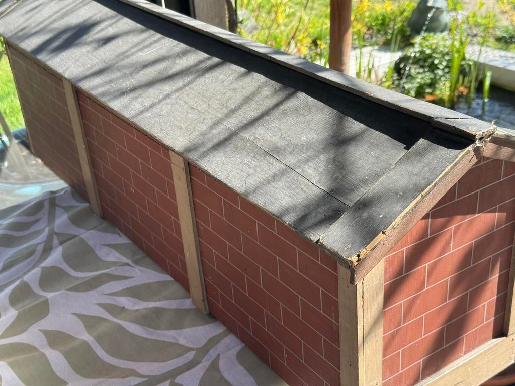 Ferme du 100e anniversaire, Enlèvement