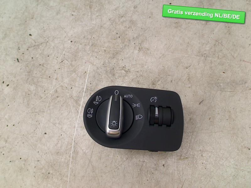 LICHTSCHAKELAAR Audi A1 Sportback (8XA / 8XF) (8X1941531AB), Gebruikt, Dhr. R. de Gouw, Audi, De Bloemendaal 21 21
5221 EB  'S HERTOGENBOSCH, NL