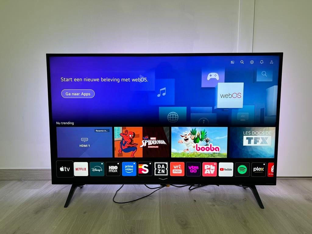 LG NanoCell 43" Ultra HD (4K) HDR (2024) + RGB led strips, Ophalen, LED, 50 Hz, Zo goed als nieuw