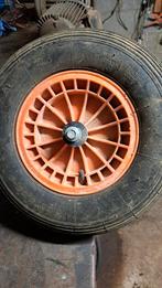 Kruiwagenwiel, Ophalen