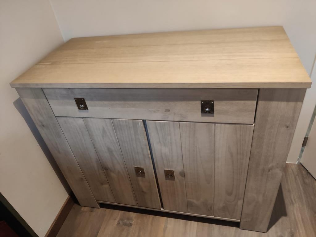 Houten kast/commode en wandplank, Ophalen, Kast