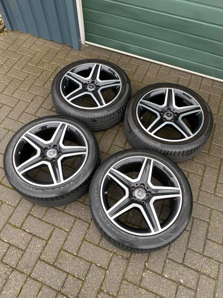 Originele 19" Mercedes AMG Velgen (GLA, Vito, V-klasse,…), Auto-onderdelen, Banden en Velgen, Banden en Velgen, Zomerbanden, 19 inch
