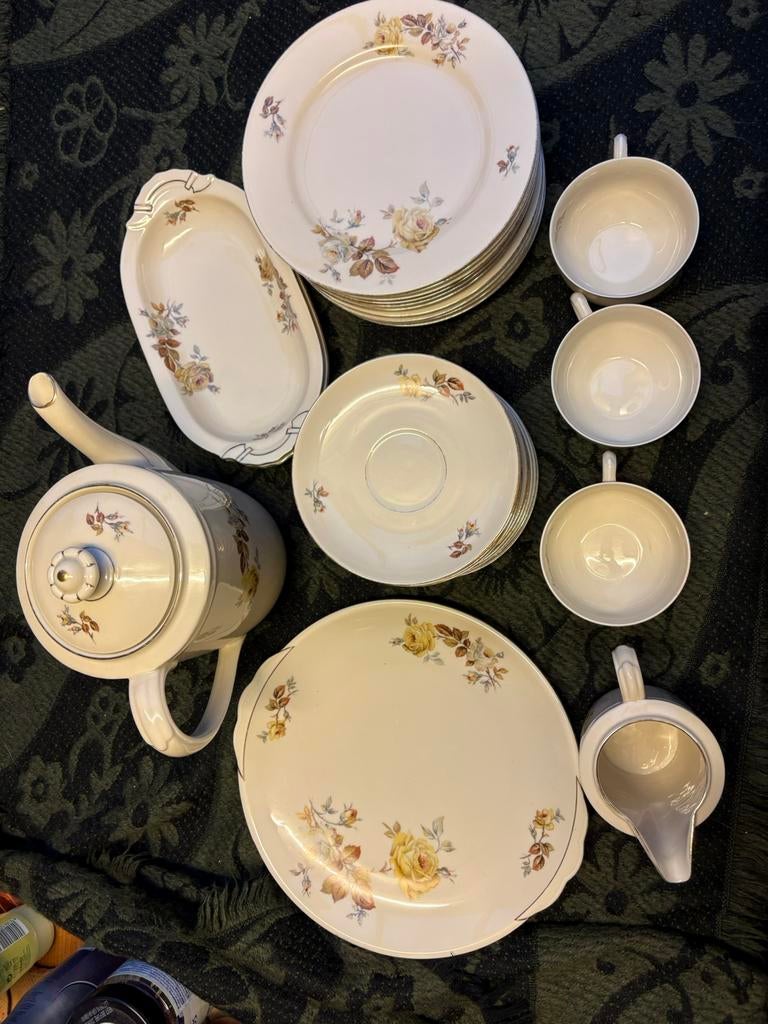 Vaisselle Bavaria, Maison & Meubles, Enlèvement, Assiettes(s)