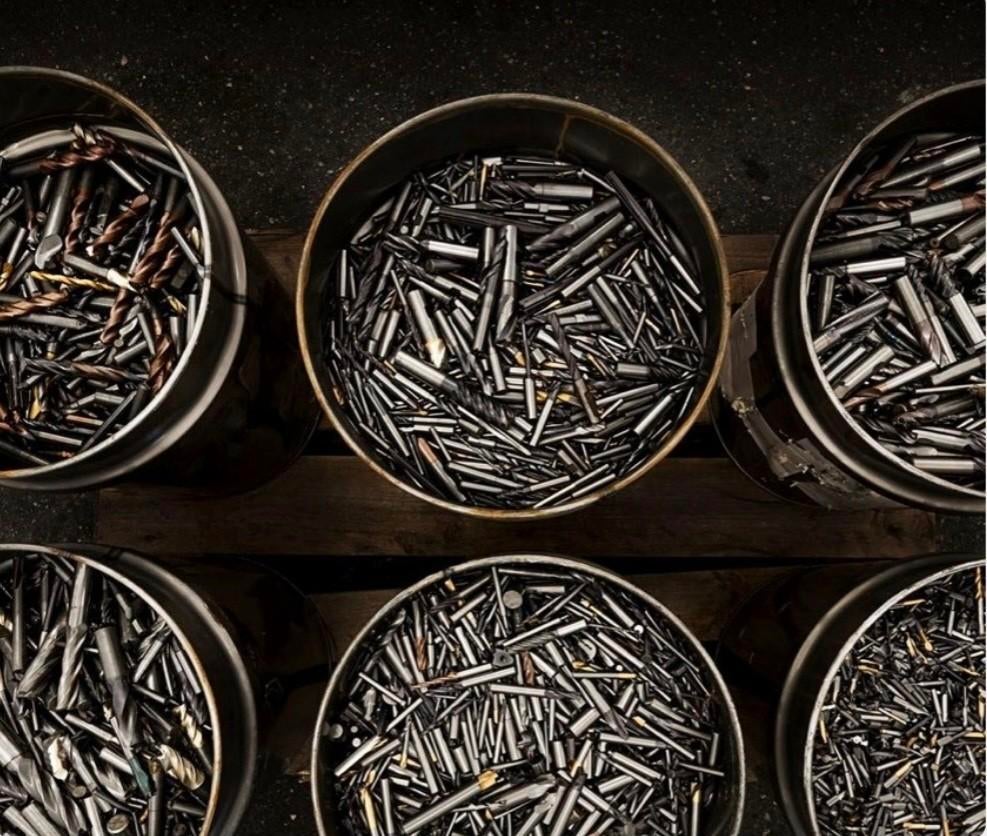 Opkoop hardmetaal, Ophalen