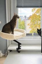cat bed on desk, Dieren en Toebehoren, Ophalen of Verzenden, Zo goed als nieuw