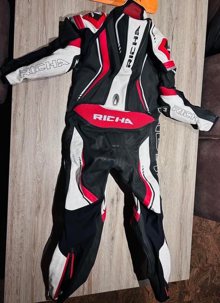 Combinaison de moto Richa (comme neuve), Enlèvement, Seconde main, Hommes, Pantalon | cuir
