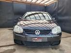 VOLKSWAGEN GOLF, Auto's, Voorwielaandrijving, Stof, https://public.car-pass.be/vhr/ffec9344-33a3-4a37-b28b-ba155524d563, 4 cilinders