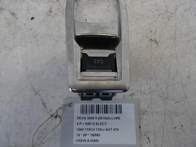 COMMUTATEUR 3008 II (M4 / MC / MJ / MR) (9810593577), Utilisé, Peugeot