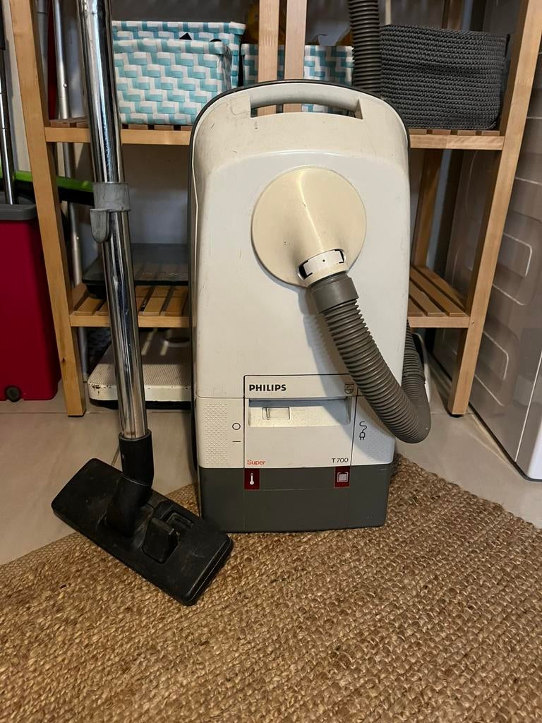 Philips-stofzuiger, Ophalen, Zo goed als nieuw, Stofzuiger