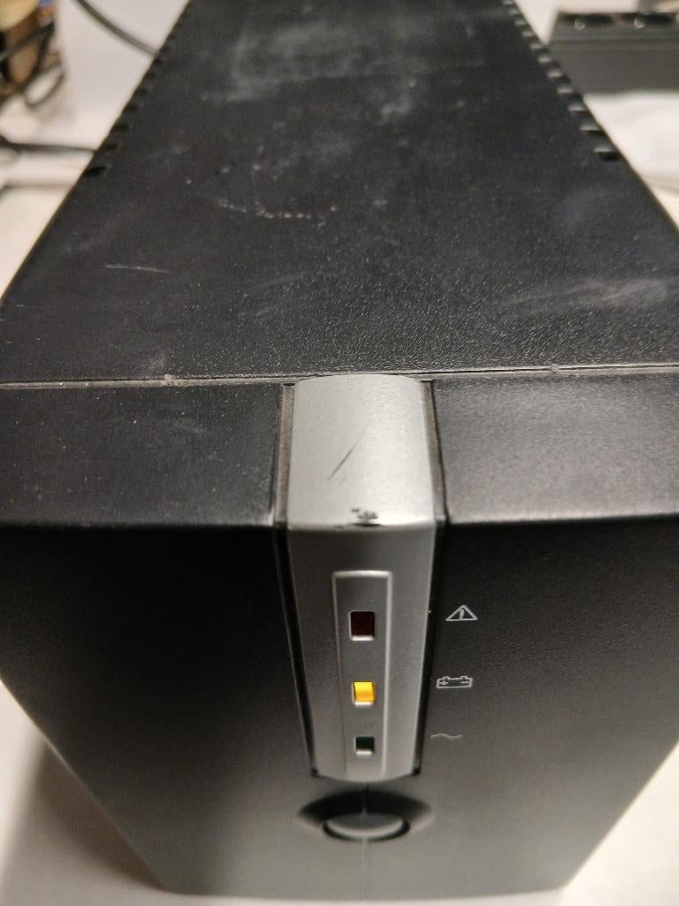 Konig UPS CMP-UPS650VAL, Ophalen, Refurbished