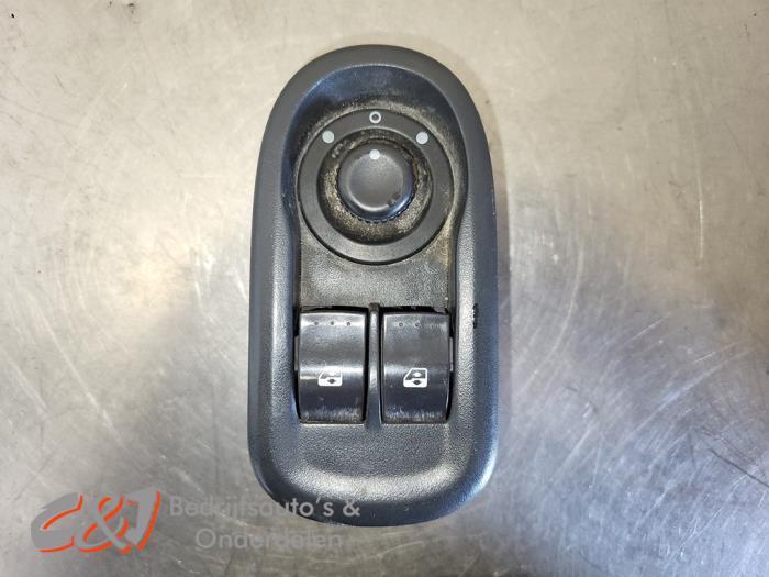 Commutateur vitre électrique d'un Opel Vivaro, -, Opel, 3 mois de garantie, Utilisé