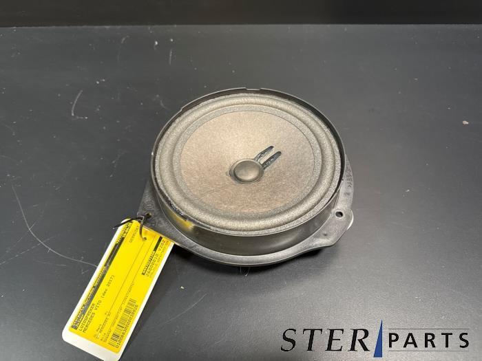 Luidspreker van een Mercedes Vito, Auto-onderdelen, Elektronica en Kabels, Mercedes-Benz, Gebruikt, 3 maanden garantie, Ophalen of Verzenden