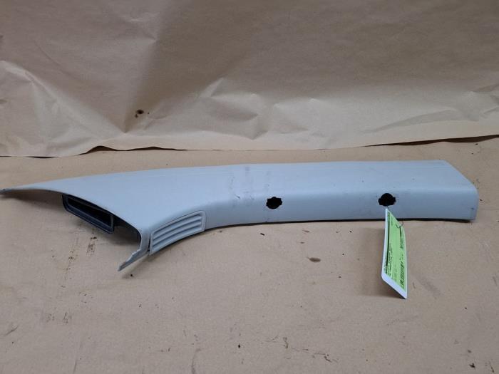 A-stijl Afdekkap rechts van een Volkswagen Transporter, Auto-onderdelen, Interieur en Bekleding, Volkswagen, Gebruikt, 3 maanden garantie