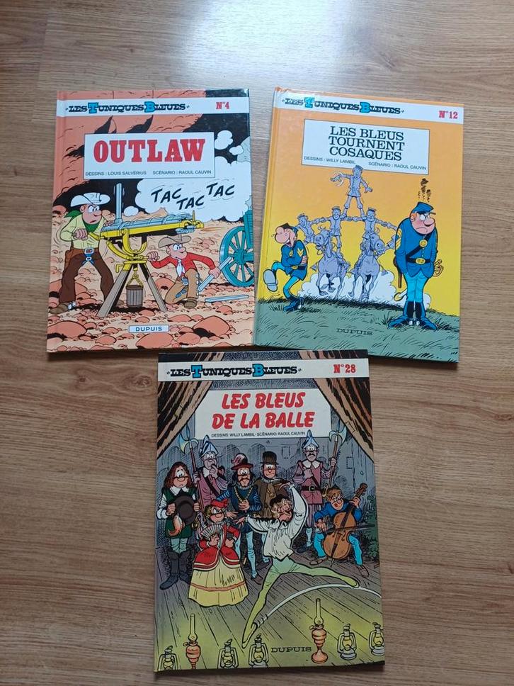 Bd tuniques bleues 4/12/28, Livres, BD, Comme neuf, Plusieurs BD, Enlèvement ou Envoi