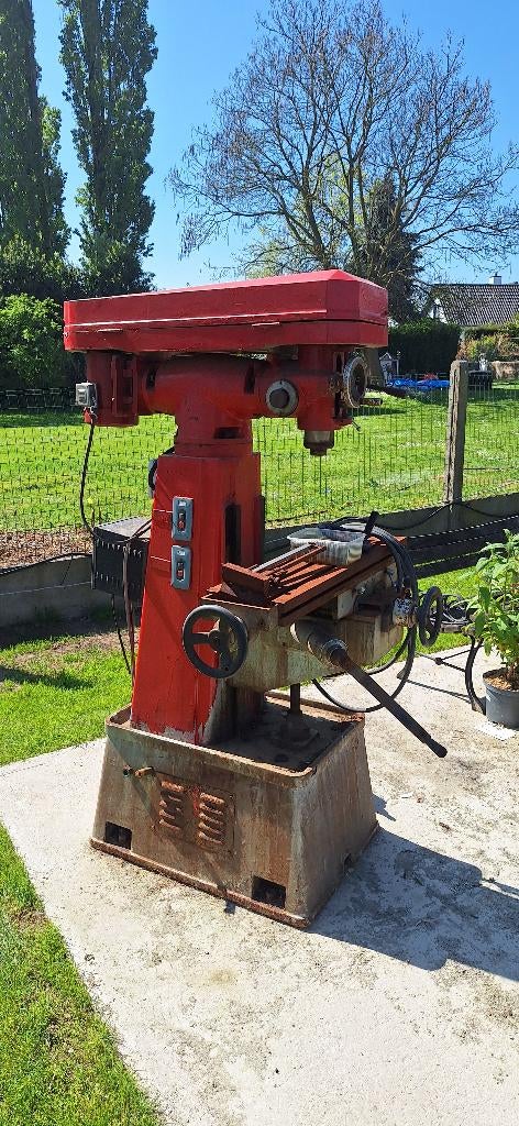 Boormachine freesmachine, Ophalen, Gebruikt, Boormachine