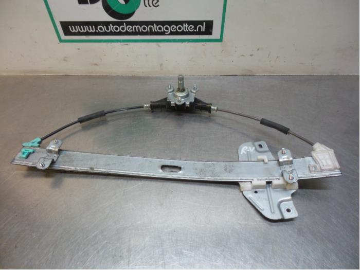 Mécanique vitre 4portes avant droite d'un Kia Picanto (Pica, Autos : Pièces & Accessoires, Vitres & Accessoires, Kia, Utilisé