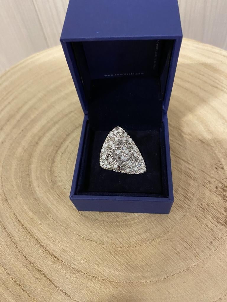 Bague triangulaire Swarovski, Comme neuf, Avec cristal, Autres matériaux, Argent
