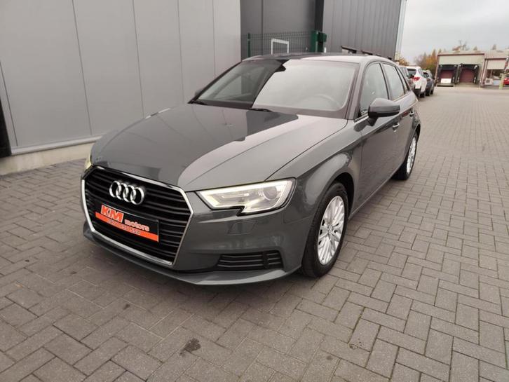 Audi A3 Sportback 1.6 Tdi 11/2017, Autos, Audi, Particulier, A3, ABS, Diesel, Euro 6, Berline, 5 portes, Boîte manuelle, Gris