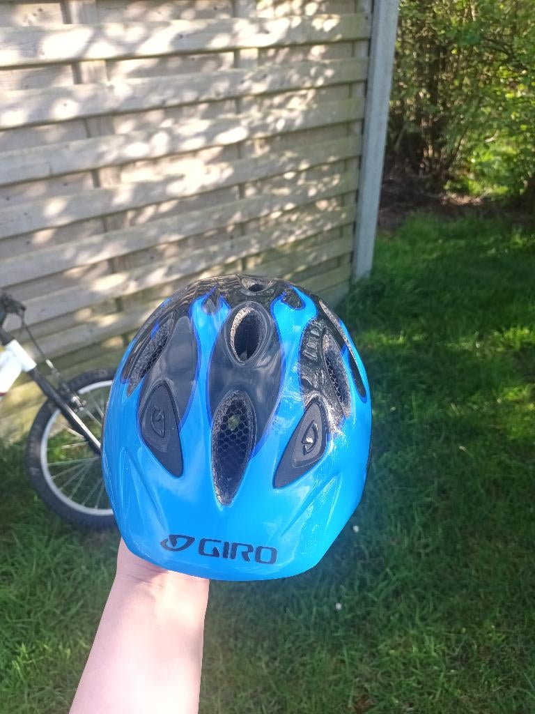 eerste kinder helm jongens, Sport en Fitness, Overige Sport en Fitness, Ophalen, Zo goed als nieuw