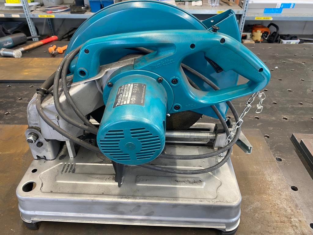 Makita 2414EN, Ophalen, Gebruikt, 1200 watt of meer, Afkortzaag