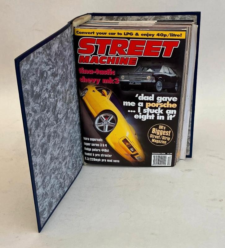 Street Machine tijdschriften jaargang map 2000., Livres, Autos | Brochures & Magazines, Utilisé, Général, Enlèvement