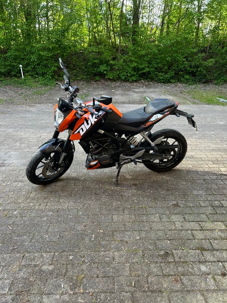 KTM Duke 125 tweedehands uit het jaar 2016, Motoren, Motoren | KTM, Particulier