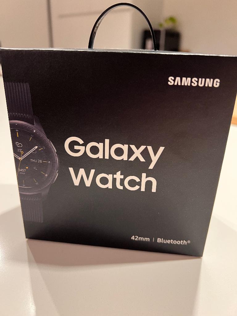 Samsung Galaxy Watch 42mm, Ophalen, Gebruikt, Zwart, GPS