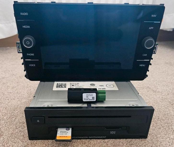 Mib2 GTI GTD R Discover Media débloqué plugplay, Autos : Divers, Autoradios