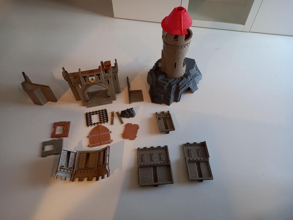 Playmobil kasteel onderdelen (incompleet), Ophalen
