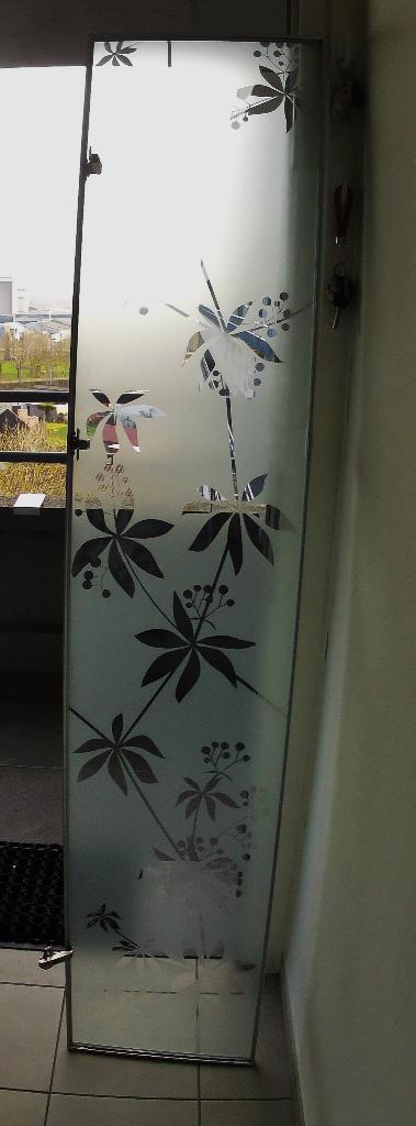 ikea -  glazen deur voor Billy boekenkast - kast, Huis en Inrichting, Kasten | Boekenkasten, Zo goed als nieuw, Minder dan 50 cm