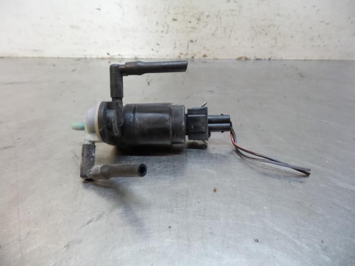 Pompe lave-glace avant d'un Opel Meriva (Meriva 03-), Autos : Pièces & Accessoires, Vitres & Accessoires, Opel, Utilisé, 3 mois de garantie