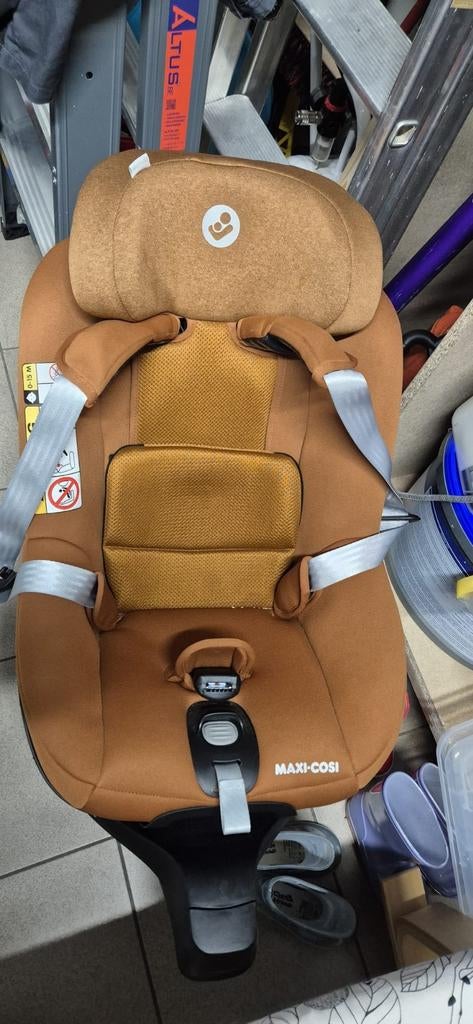 Kinderstoel auto 2 stuks, Kinderen en Baby's, Autostoeltjes, Ophalen, Zo goed als nieuw, Maxi-Cosi, Isofix