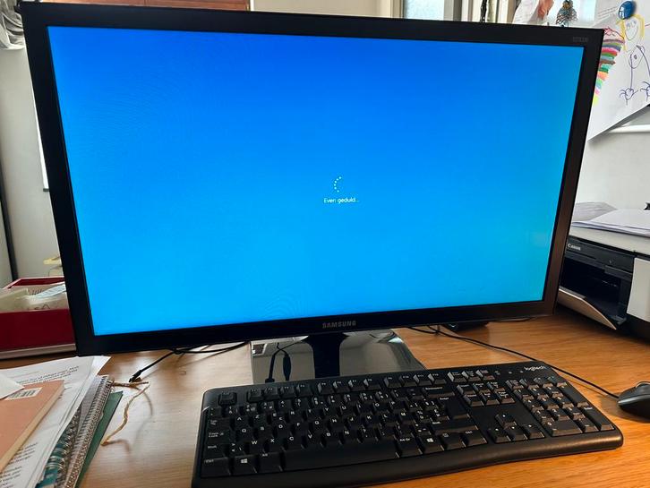 Samsung 27 inch Full HD scherm (S27E330) – HDMI, Computers en Software, Monitoren, HDMI, HD, Ophalen