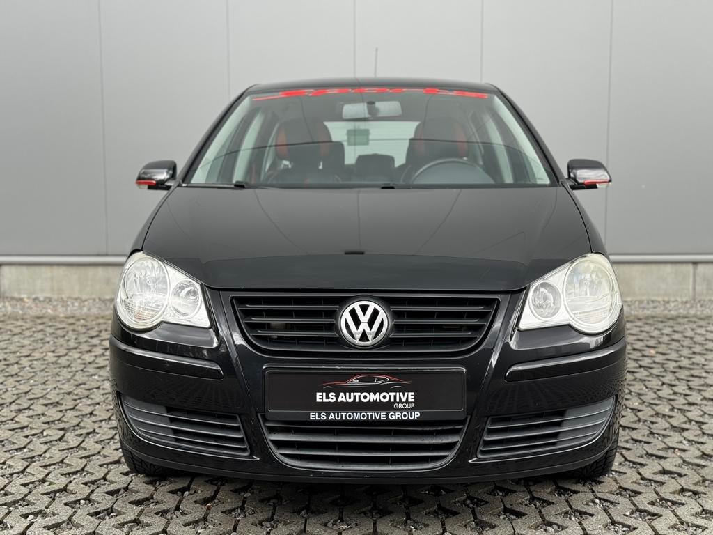 Volkswagen Polo 1.4 Benzine Automaat, Automaat, Parkeersensor, Zwart, 4 cilinders