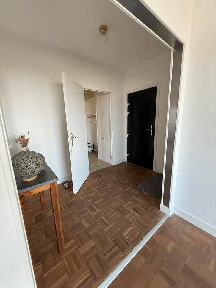 Instapklaar gemeubileerd appartement met uniek uitzicht, Immo, Appartements & Studios à louer, Genk, 50 m² ou plus