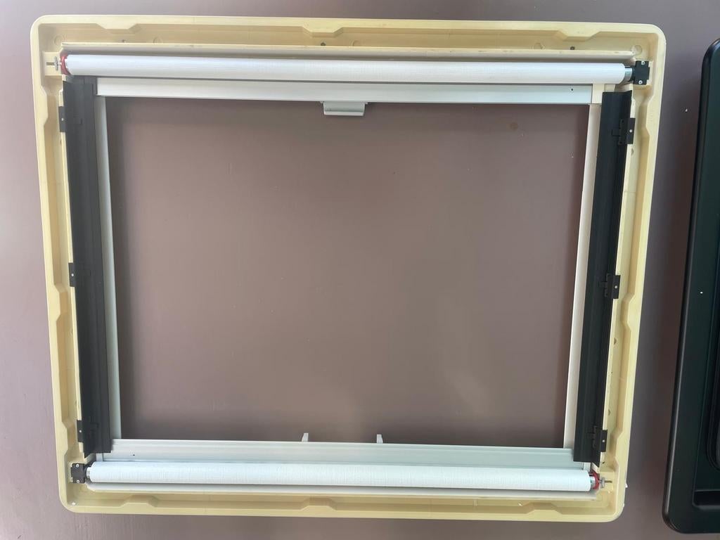 Inbouwraam voor camper of caravan, Ophalen