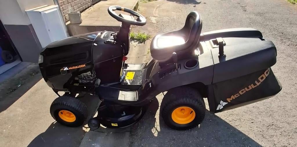 Tracteur tondeuse MC culloch, Bac de ramassage