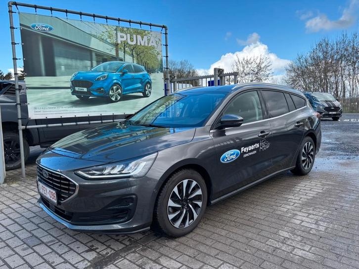 Ford Focus Titanium 1.5 EcoBlue 115pk - 85kW A8 - Clipper, Autos, Ford, Achat, Focus, ABS, Caméra de recul, Airbags, Air conditionné