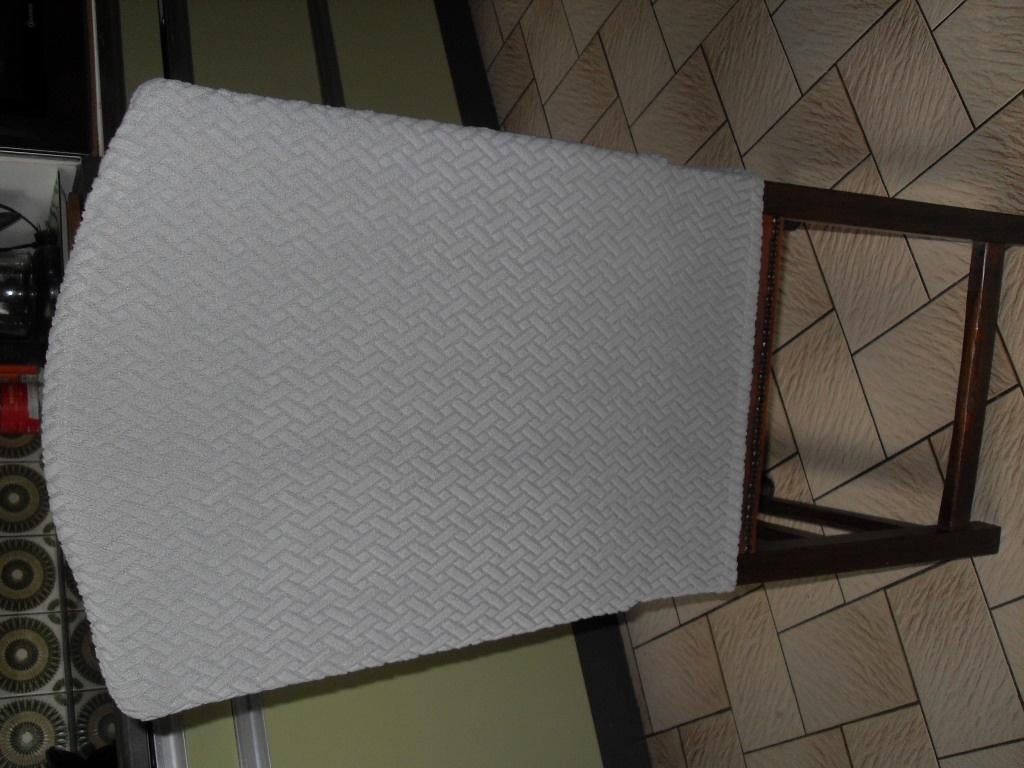 6 of 12 stoelhoezen lichtgrijs stretch €3/stuk, Huis en Inrichting, Stoelen, Overige materialen, Nieuw, Ophalen of Verzenden, Grijs