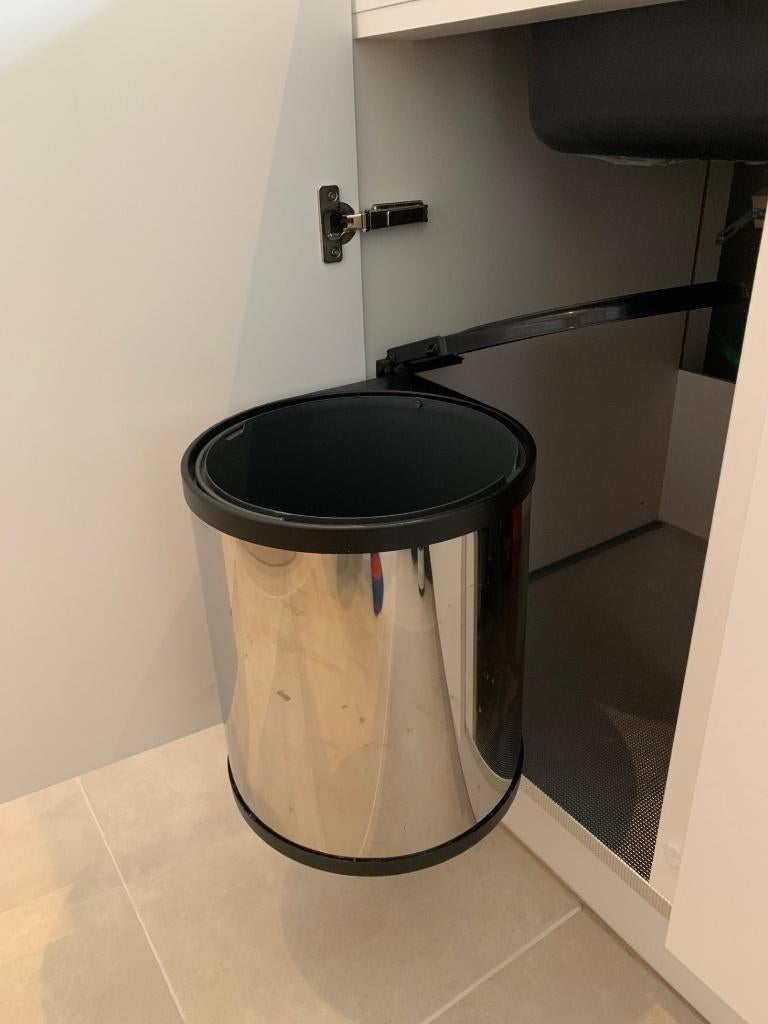 Poubelle de cuisine sous plan, Maison & Meubles, 25 à 50 cm, Gris, Moins de 100 cm, Comme neuf