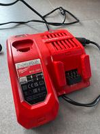 Chargeur rapide Milwaukee M12 / M18, Bricolage & Construction, Enlèvement ou Envoi, Comme neuf