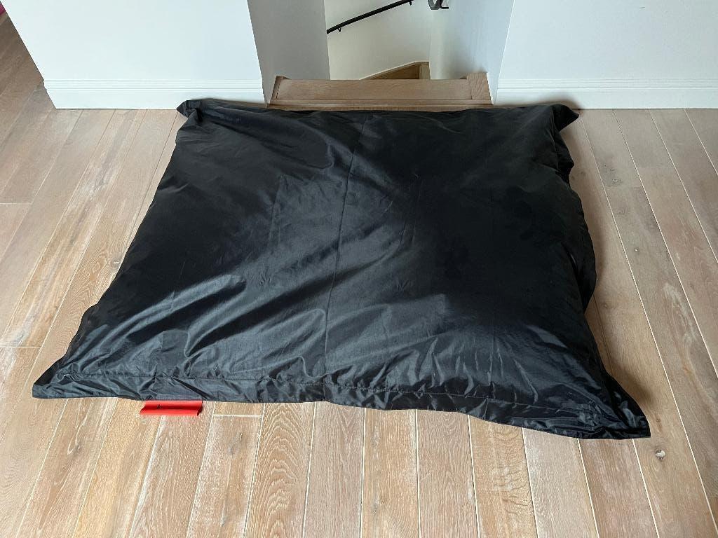 Splinternieuwe grote zwarte zitzak van het merk B-Bob, Huis en Inrichting, Ophalen, Nieuw, Zwart, Zitzak