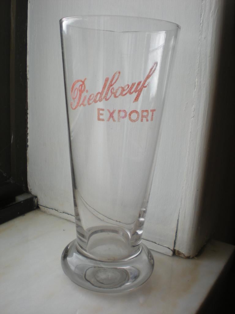 Piedboeuf export  (acide rouge), Collections, Marques de bière, Enlèvement ou Envoi, Utilisé, Verre ou Verres