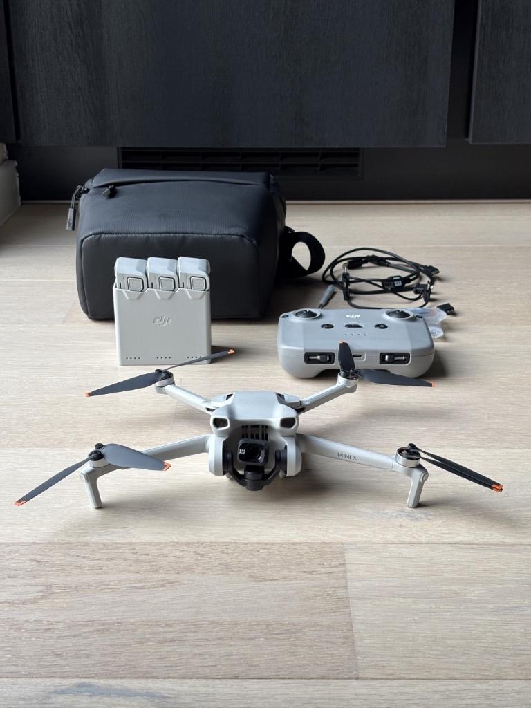 DJI mini 3 fly more combo (Nieuwstaat), Ophalen, Zo goed als nieuw, DJI