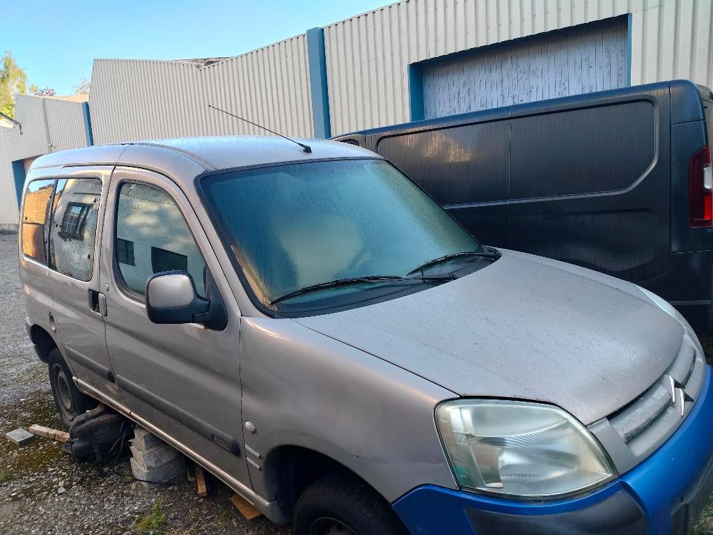 GRATIS citroen berlingo, Stof, Berlingo, Particulier, Zilver of Grijs