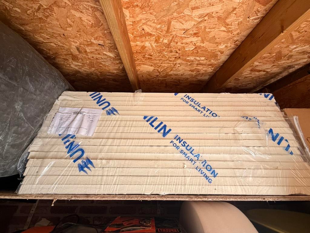 Vol pak isolatie platen unilin 3cm dik, Doe-het-zelf en Bouw, Isolatie en Afdichting, Ophalen, Zo goed als nieuw