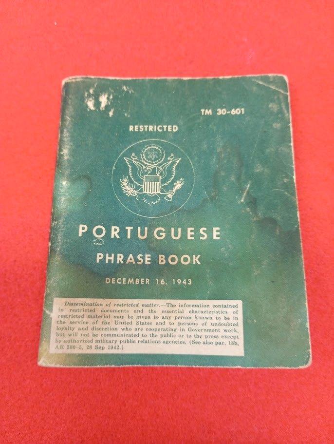 US WW2/ Phrase book Portuguese, Verzamelen, Militaria | Tweede Wereldoorlog, Landmacht, Overige typen, Ophalen of Verzenden