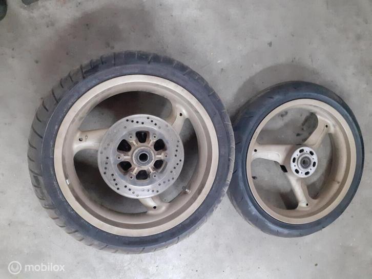 Achterwiel voorwiel wielen velgen ST2 ST3 ST4 Monster S4, Motos, Pièces | Ducati, Utilisé, Enlèvement ou Envoi