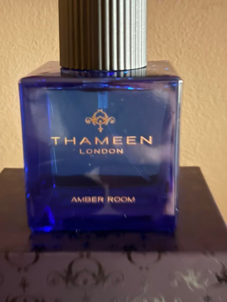 Thaneent - Amber Room - 100ml, Bijoux, Sacs & Beauté, Beauté | Parfums, Envoi, Comme neuf